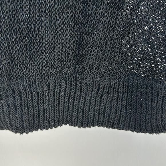 Alice + Olivia Fishnet Loose Knit Linen Top - Picture 6 of 9